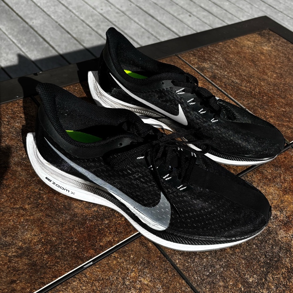 Black Nike Men's Zoom Turbo Pegasus Running Shoes